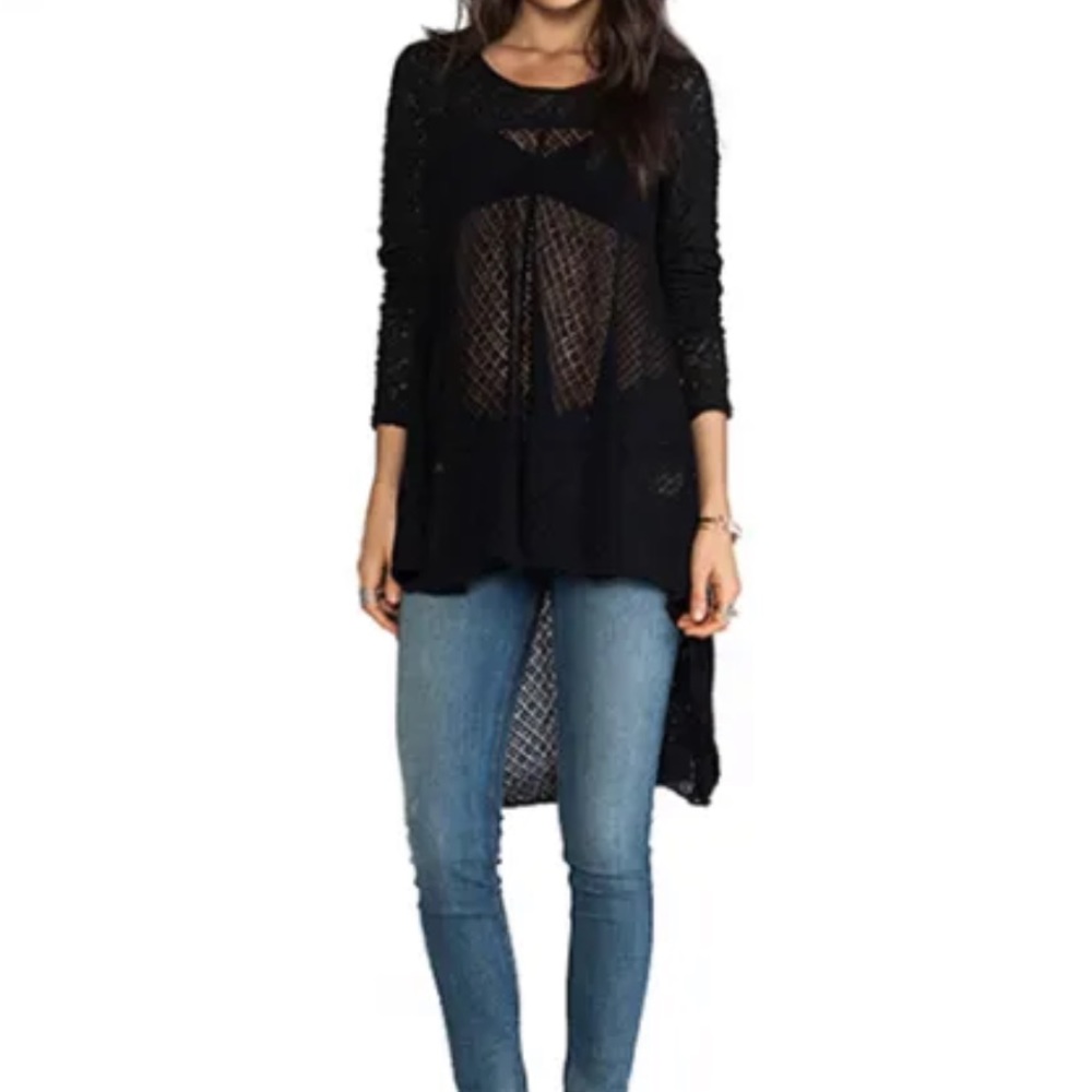 FREE PEOPLE top Black Crochet Lace High Low Long Sleeved